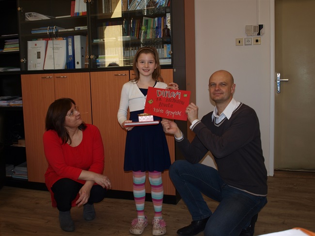 ocenění žákyně 3.B ZŠ Jeremenkova za záchranu lidského života ocenění žákyně 3.B ZŠ Jeremenkova za záchranu lidského života