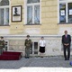 Pietní vzpomínka u busty generála Karla Kutlvašra na Nuselské radnici v úterý 9. května 2023.