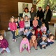 Mateřská škola 4 pastelky, pracoviště Plamínkové, zahájila v pondělí 2. května 2022 na své zahradě provoz nového výukového altánu. Ten bude plnit funkci nové učebny s širokou nabídkou možného zapojení pro předškoláky a umožní i další aktivity. Na otevření se přišla podívat i starostka Prahy 4 Irena Michalcová (ANO 2011).
