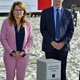 Slavnostního poklepání na základní kámen Dvoreckého mostu se zúčastnili v úterý 13. září 2022 dopoledne v prostorách Žlutých lázní i zástupci radnic obou nově spojovaných břehů Vltavy - za MČ Praha 4 první místostarosta Zdeněk Kovářík (ODS) a za Prahu 5 starostka Renáta Zajíčková (ODS).
