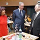 Do posledního místa zaplněné Kulturní centrum Novodvorská hostilo v úterý 25. února 2020 další pokračování velmi oblíbeného cyklu „Neseďte doma, přijďte mezi nás“, pořádaného městskou částí Praha 4 pro seniory. Společenskou akci si samozřejmě nenechali ujít starostka Prahy 4 Irena Michalcová (ANO 2011) a místostarosta Josef Svoboda.