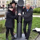 Poesiomat, neboli jukebox na poesii, stojí od středy 20. dubna 2022 v Praze 4 na náměstí Bratří Synků v zeleni u tramvajové zastávky směr Nuselská ulice. Automat s jednoduchým ovládacím systémem nabízí uživatelům zvolit si poslech jednotlivých básní, ale i mnoho dalšího.