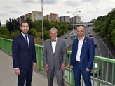 Spořilovská spojka - zleva: starosta Prahy 4 Ondřej Kubín, primátor Hl. m. Prahy Bohuslav Svoboda a radní pro dopravu MČ Praha 4 Jaroslav Míth.  