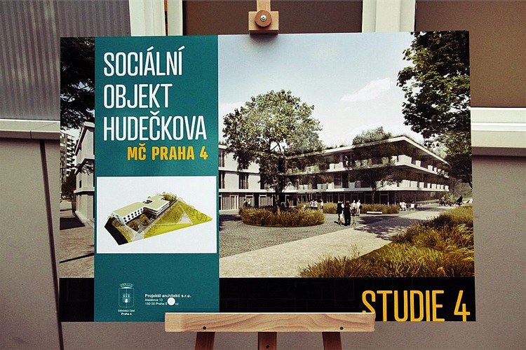 Představitelé Prahy 4 položili základní kámen k sociálnímu komplexu Hudečkova.