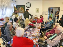 Mikulášská nadílka v domě seniorů