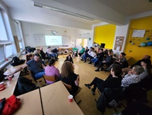 Praha 4 zahájila workshopy pro rodiče na téma digitální wellbeing