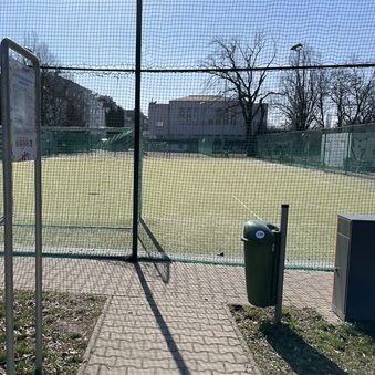 Hřiště u sokolovny v Podolí.