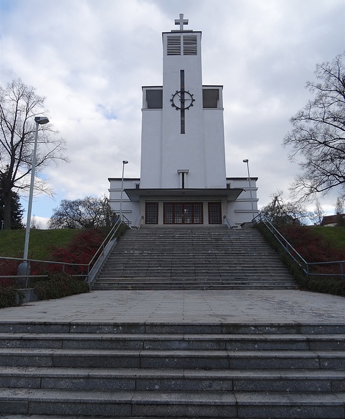 kostel svaté Anežky České na Spořilově schodiště